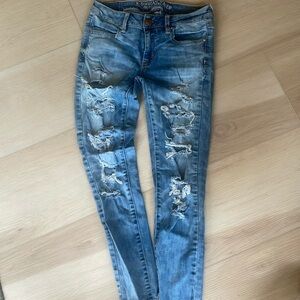 American Eagle super stretch ripped jegging ankle